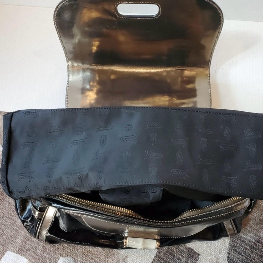 Gucci Black and Gold Satchel with Classic Design - Picture 13 of 16